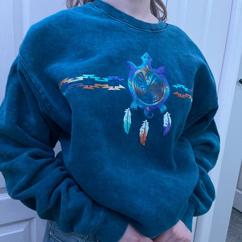 Tribal blue oversized pullover size XL